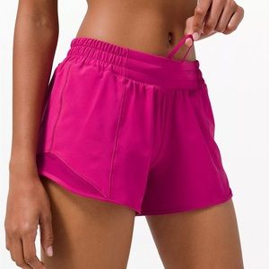lululemon hotty hots size 0, 4” ripened raspberry